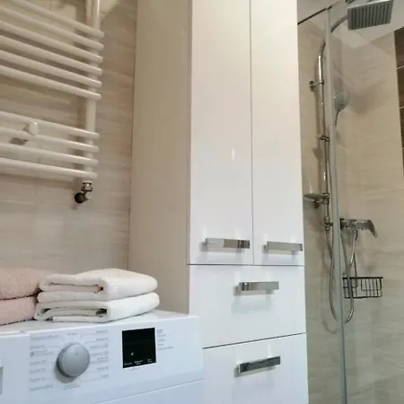 Jasne Blonia Apartment *